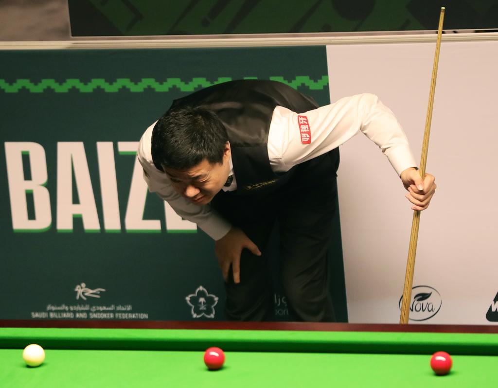 美职联战报：怀特双响，温哥华白浪3-1圣地亚哥晋级总决赛（美职联速递：怀特梅开二度，温哥华白浪3-1力克圣地亚哥挺进总决赛）