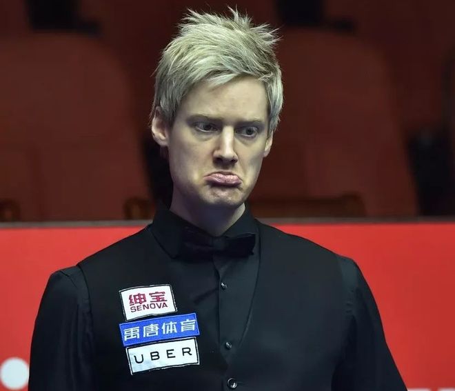 递手拿到中 递手拿到中