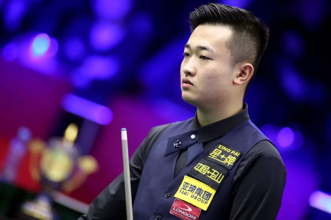 奥哈拉建议阿隆索舍弃德甲的优势，小因扎吉倾向于技术属性